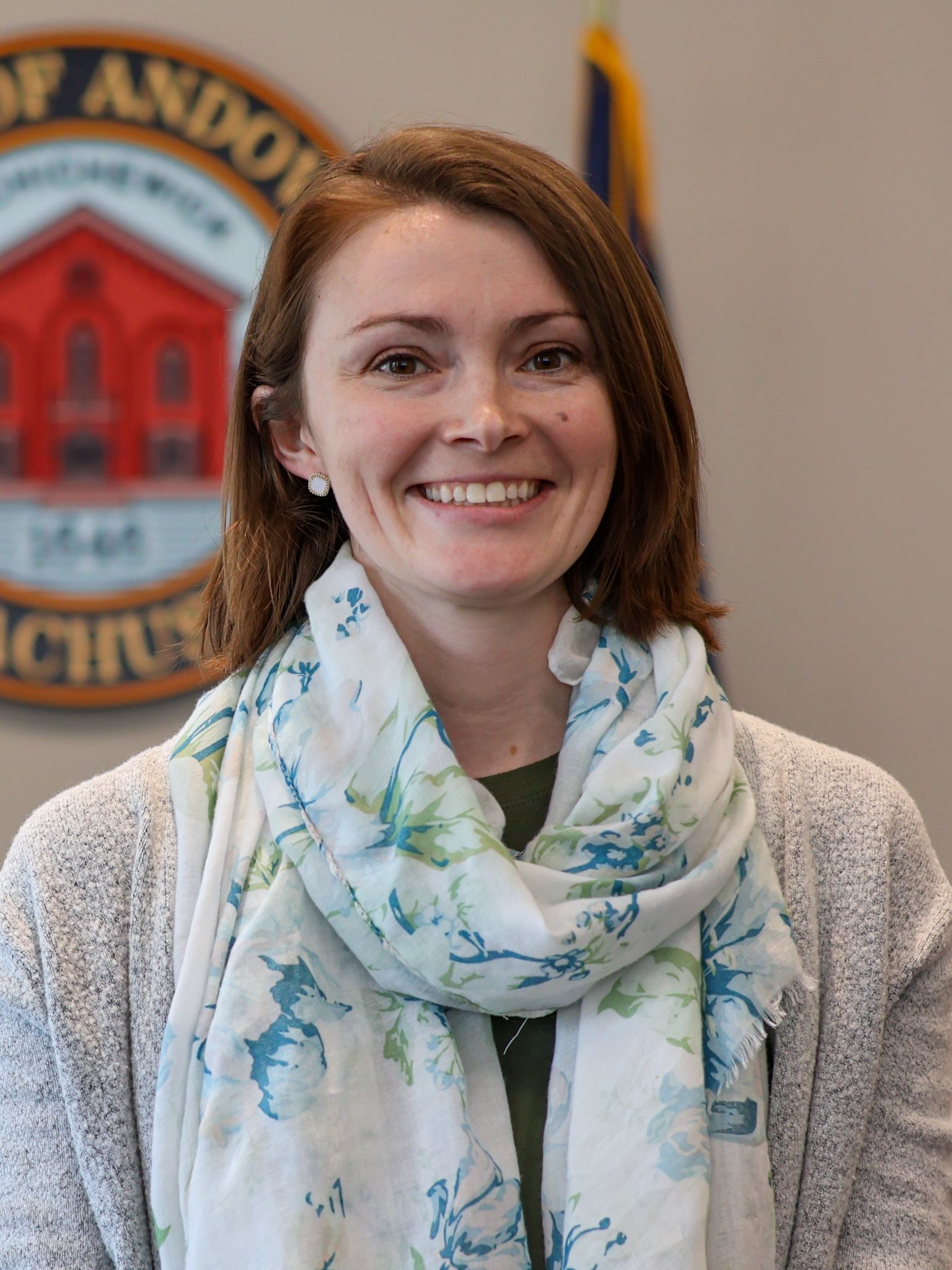 Headshot of Kelly McShane