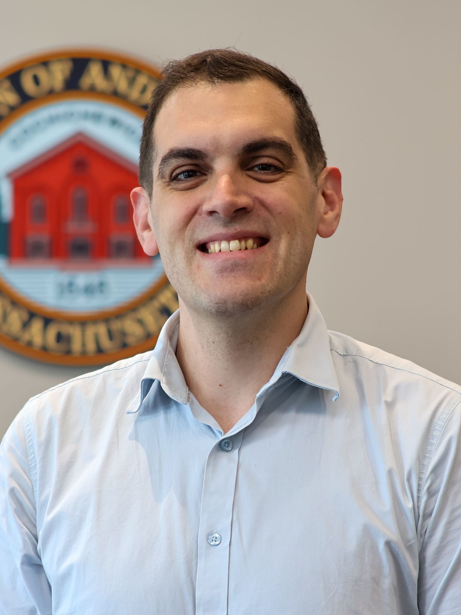 Head shot of Ryan Knowles